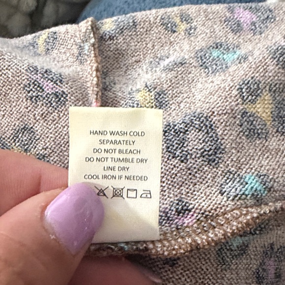 Sew In Love Neutral Leopard Print Hoodie. Sz XL - Picture 11 of 11